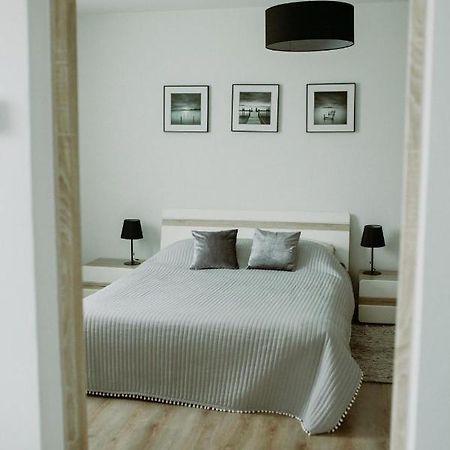 Apartament Magnolia -Centrum Tarnów Buitenkant foto